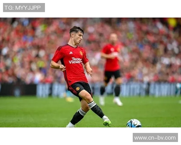 前曼联与利物浦青训球员莱西因涉嫌谋杀未遂被警方逮捕引发关注